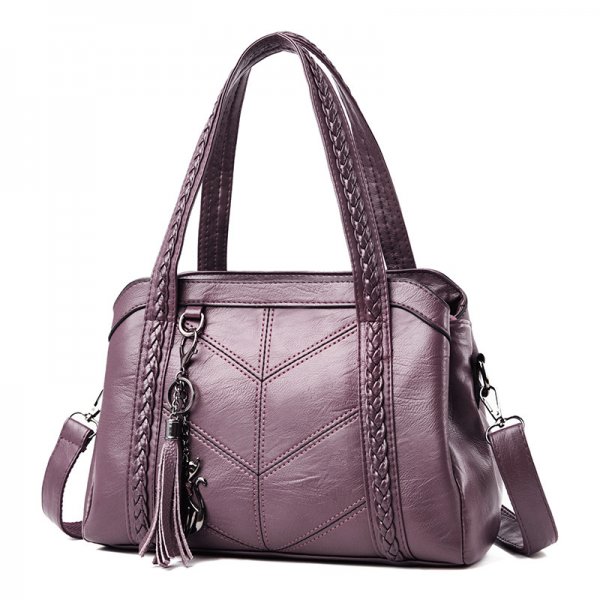 Middle aged women's one shoulder diagonal cross bag